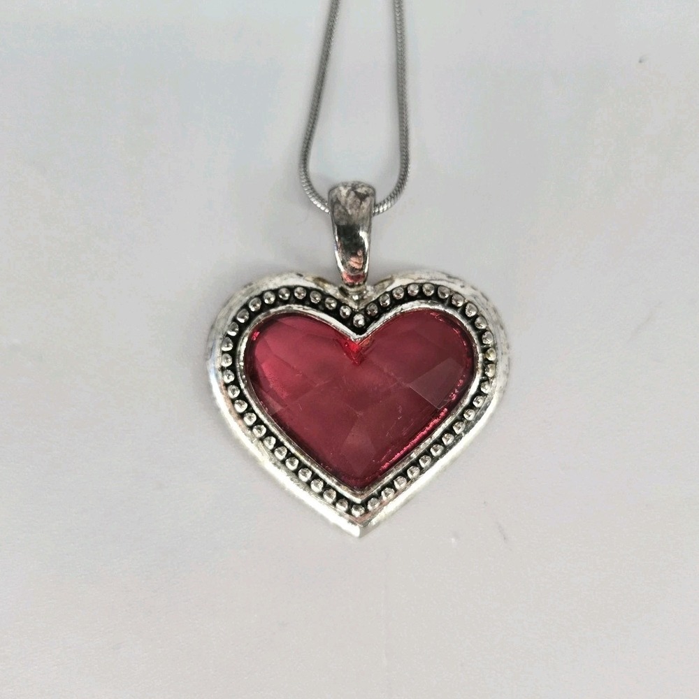 Pink Red Faceted Heart Pendant Necklace Silver Tone Y2K 1990s Coquette Retro VTG
